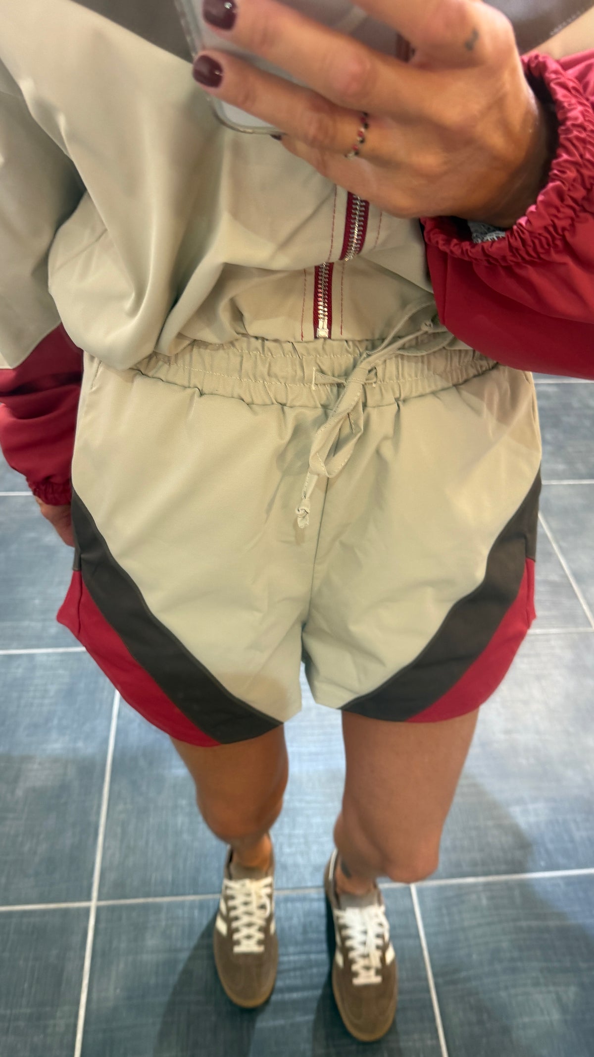 Short Sporty Color Block JACK Beige/Choco/Bordeaux