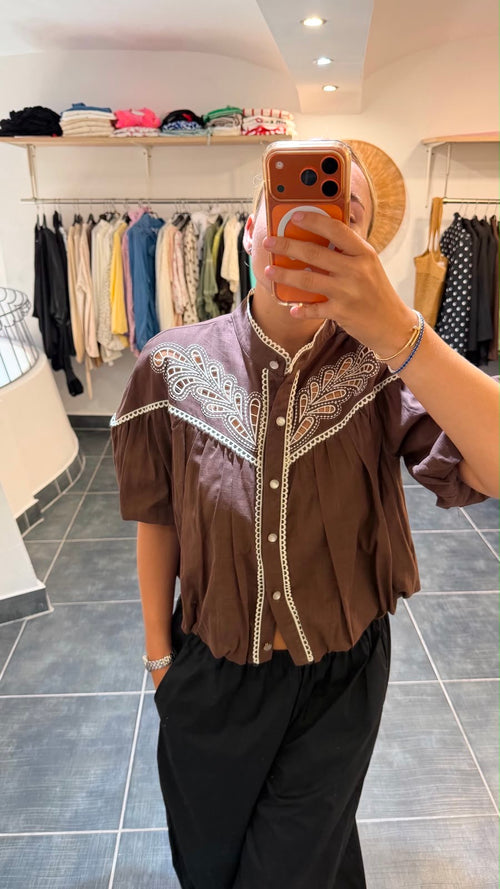 Blouse courte brodée ESTELLE Chocolat