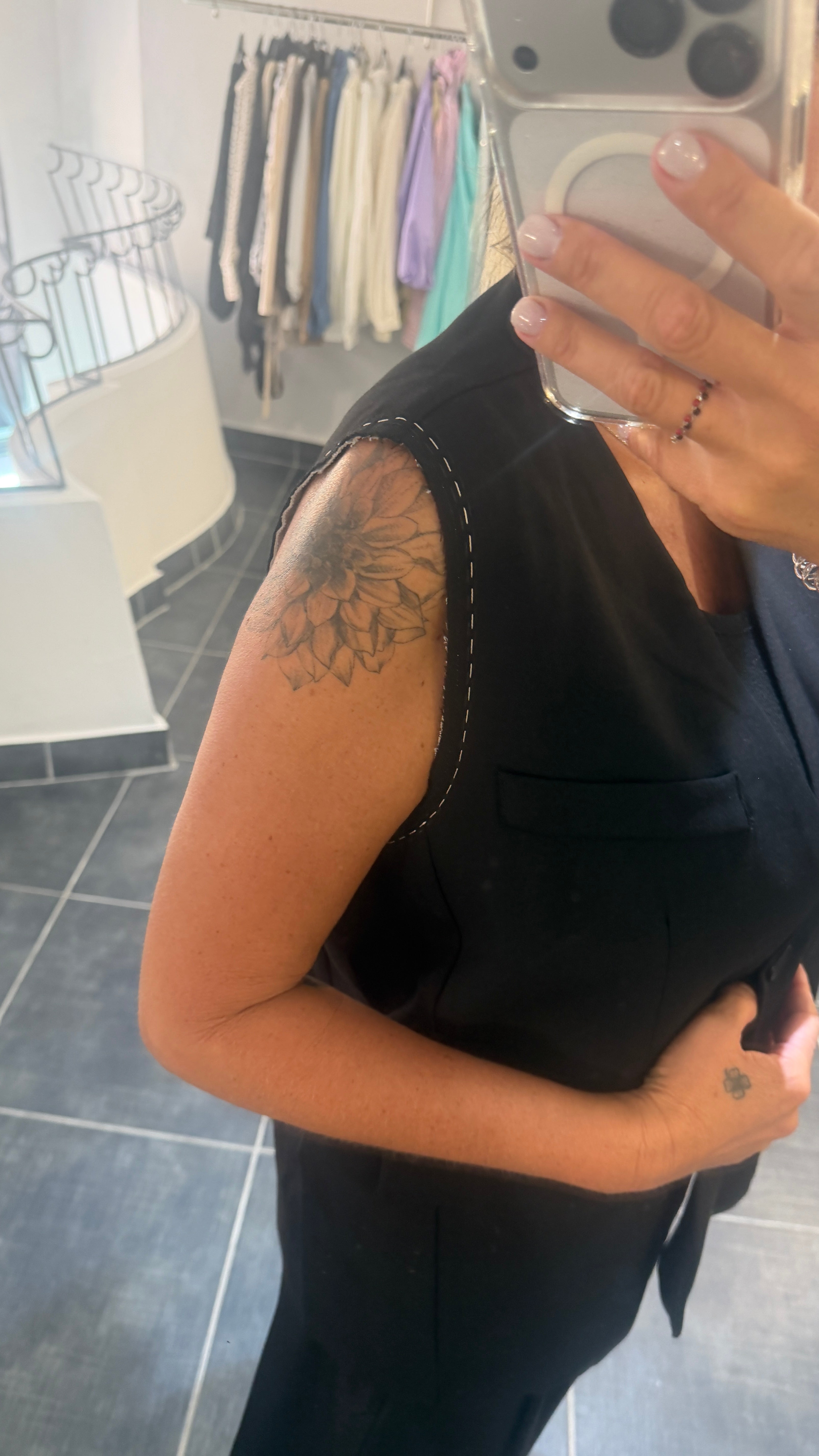 Gilet Tailleur sans manches avec surpiqûres PASQUA Noir