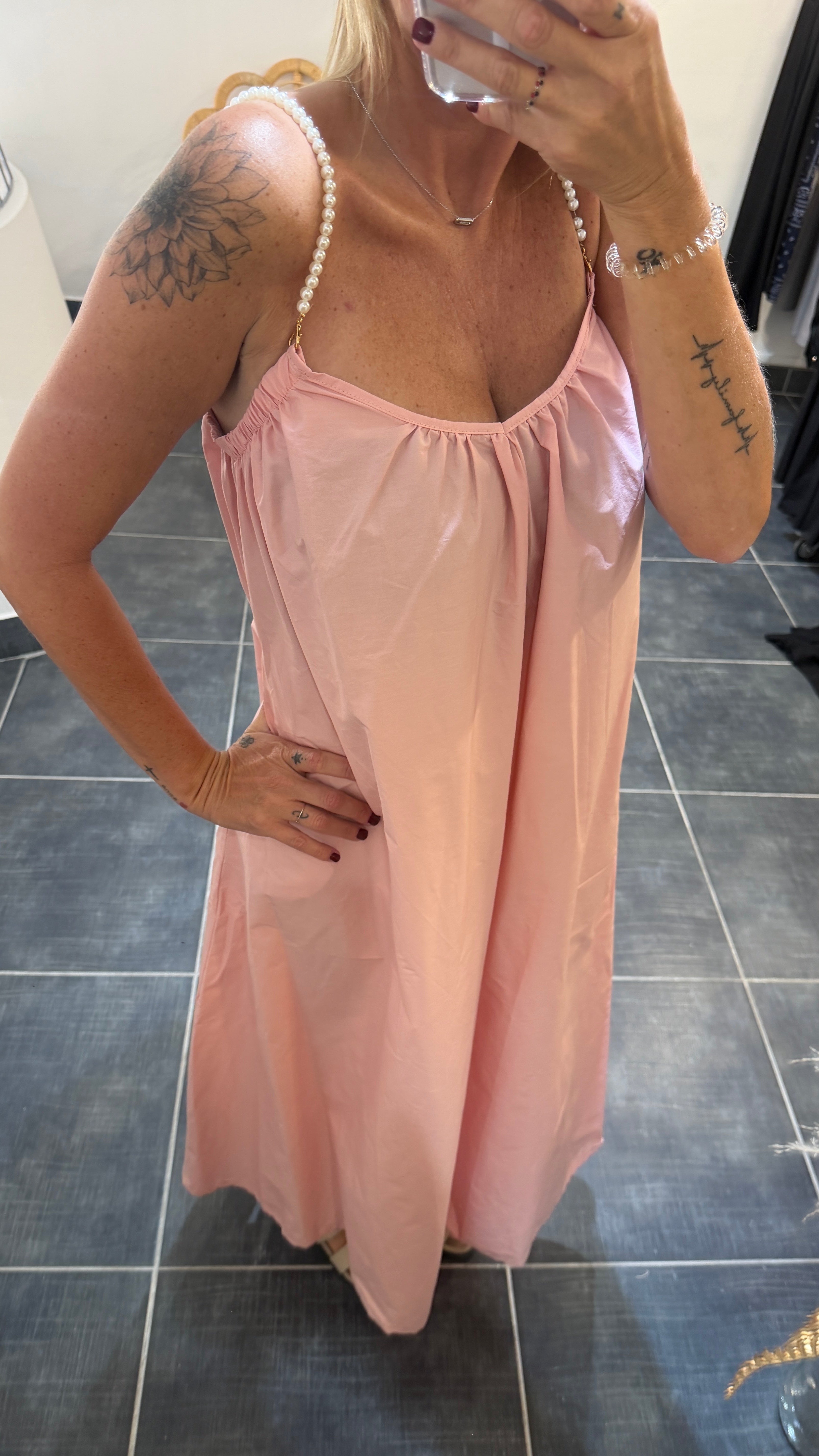 Robe Longue Bretelles Perlées ELORA Rose