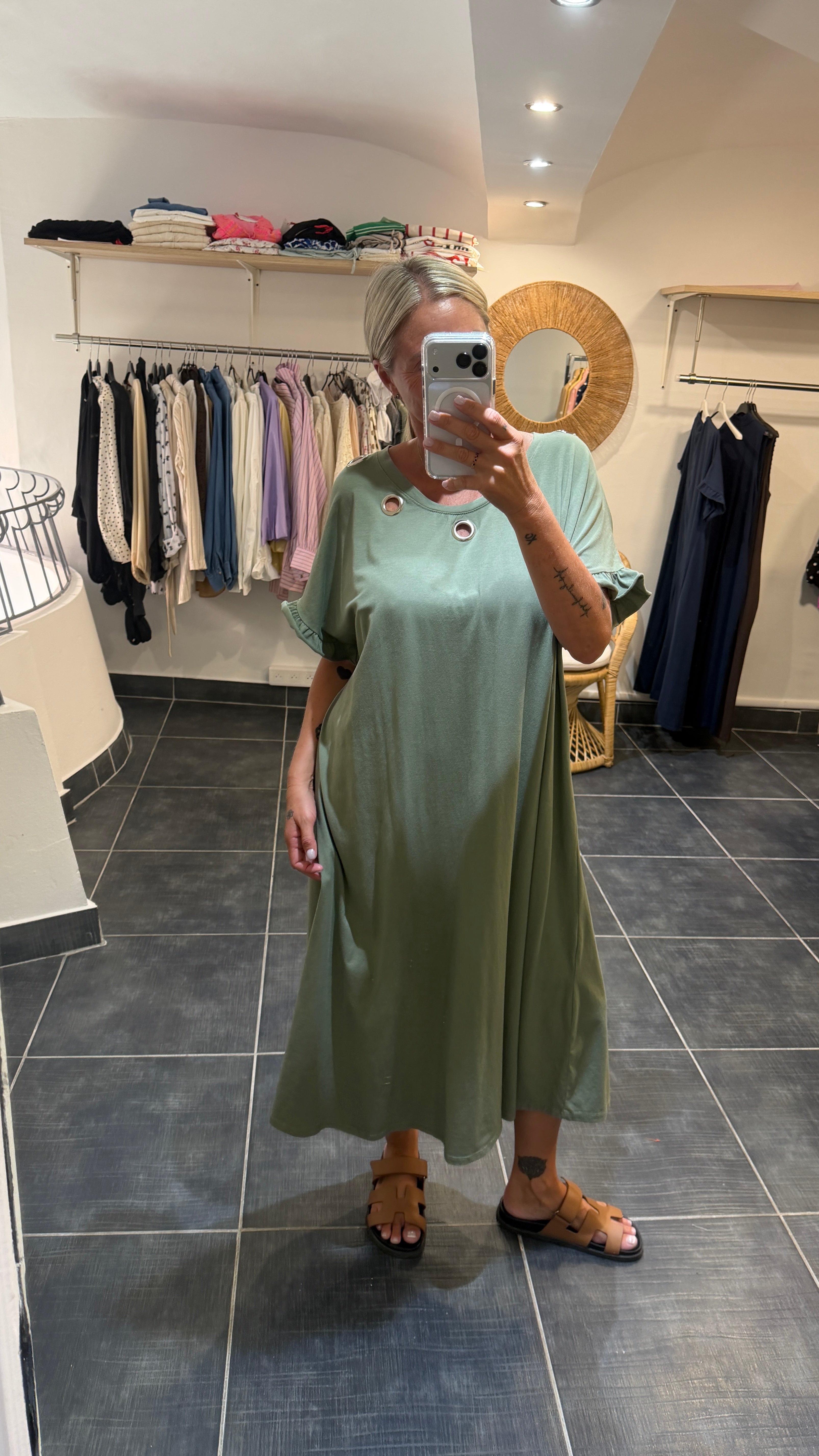Robe tee-shirt longue avec œillets MAGALI Kaki
