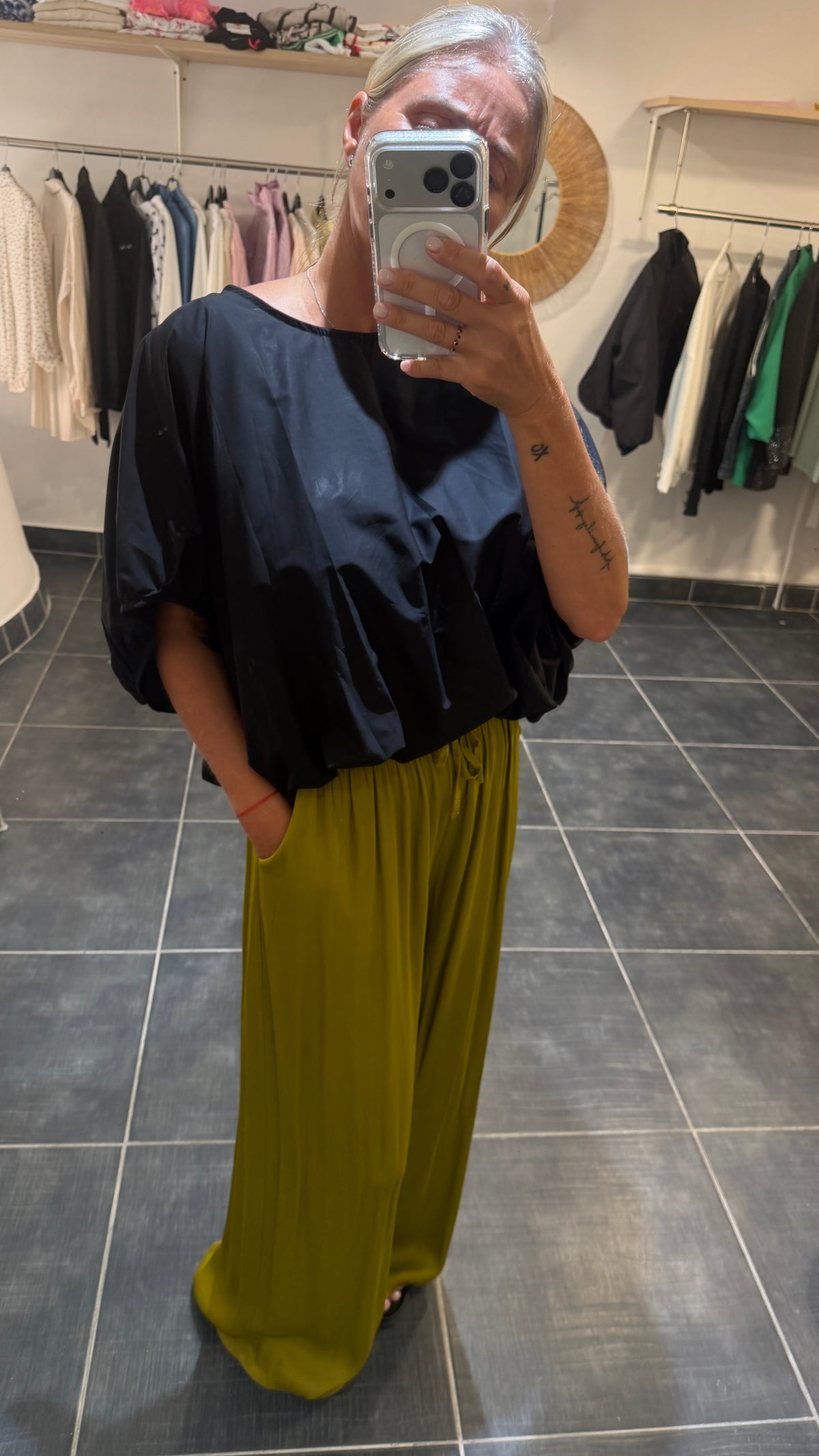 Pantalon ample et fluide OLAF Vert olive