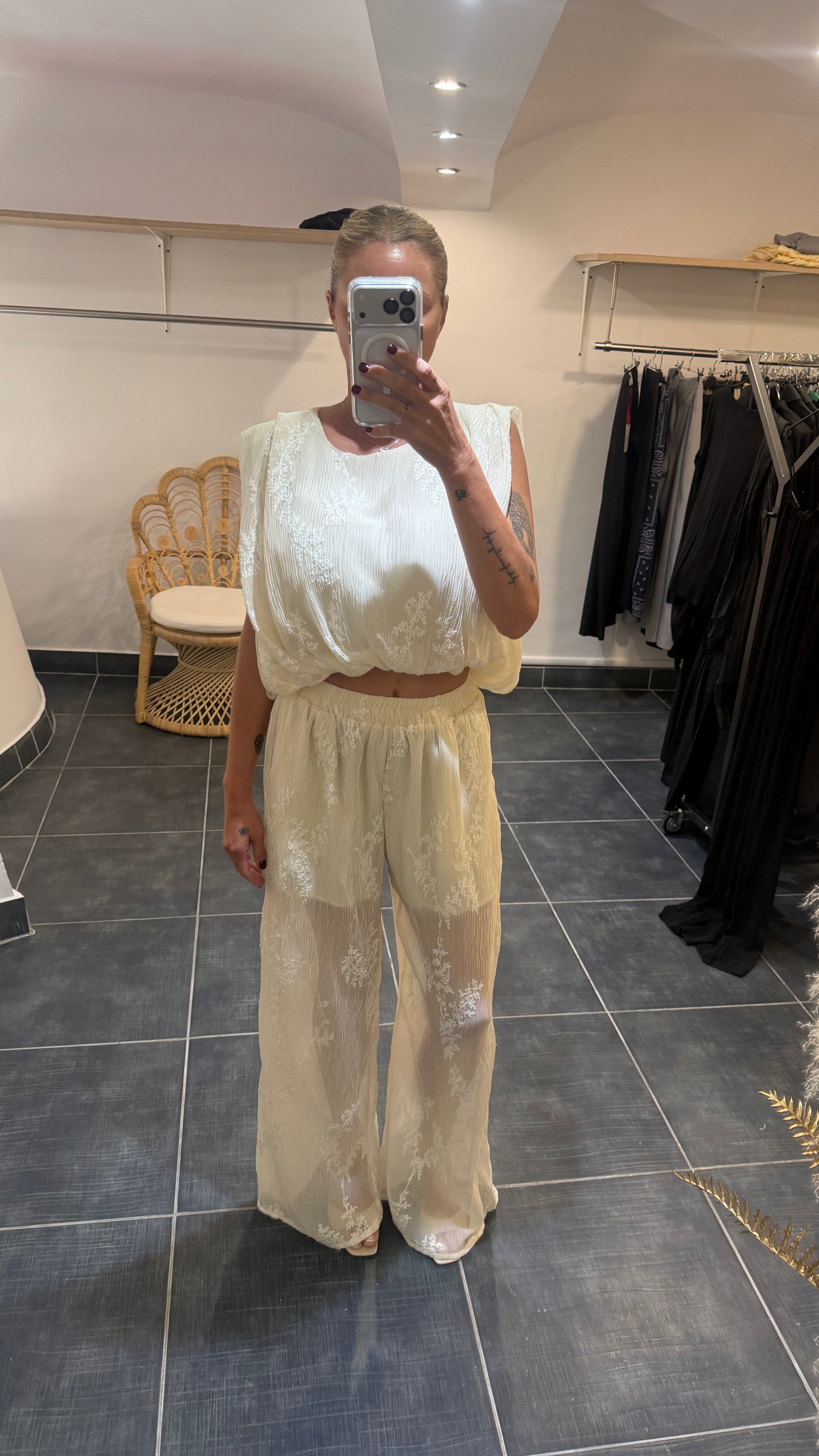 Pantalon broderies florales MARLO Ecru