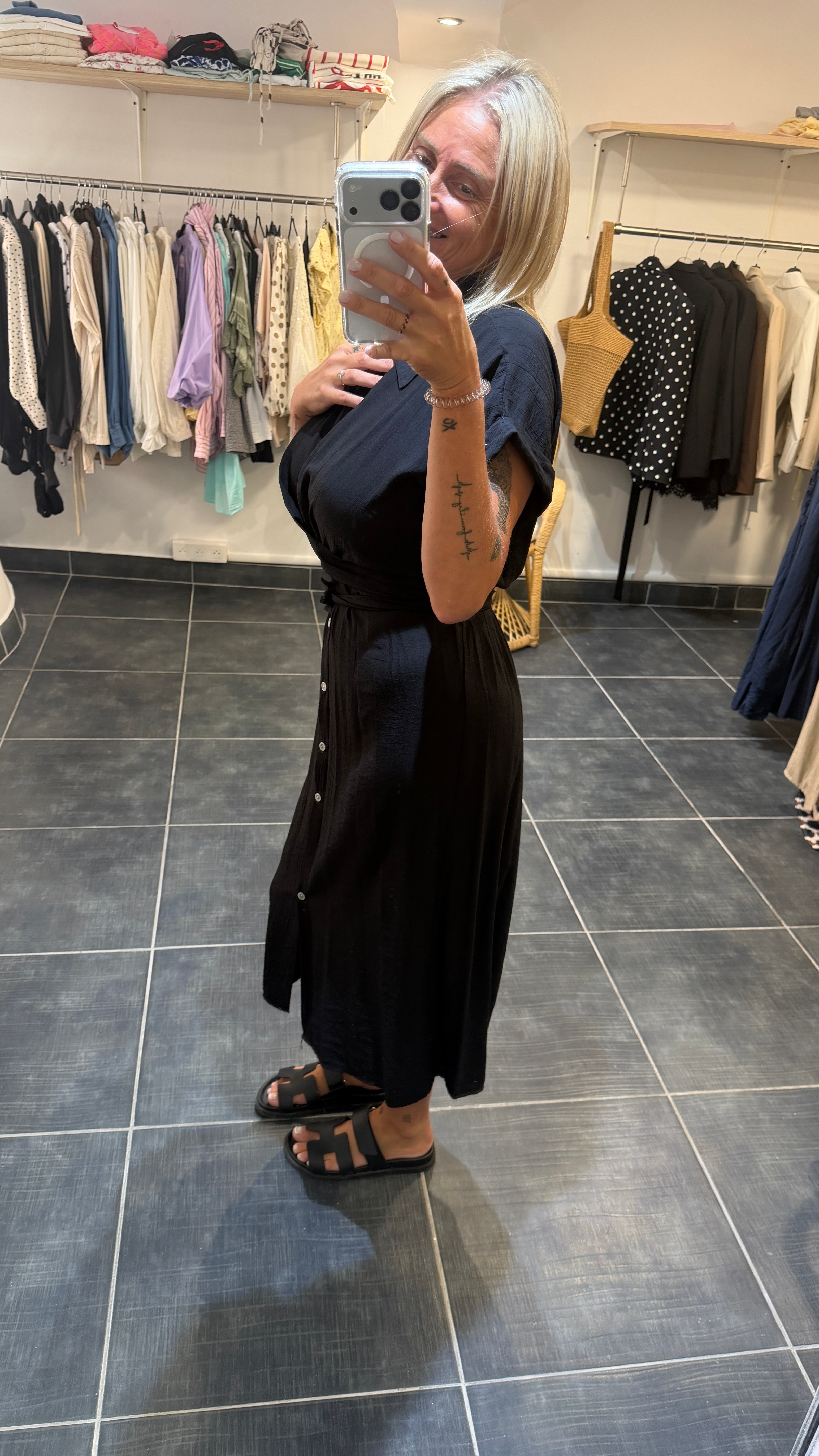 Robe chemise longue ceinturée COPINE Noir