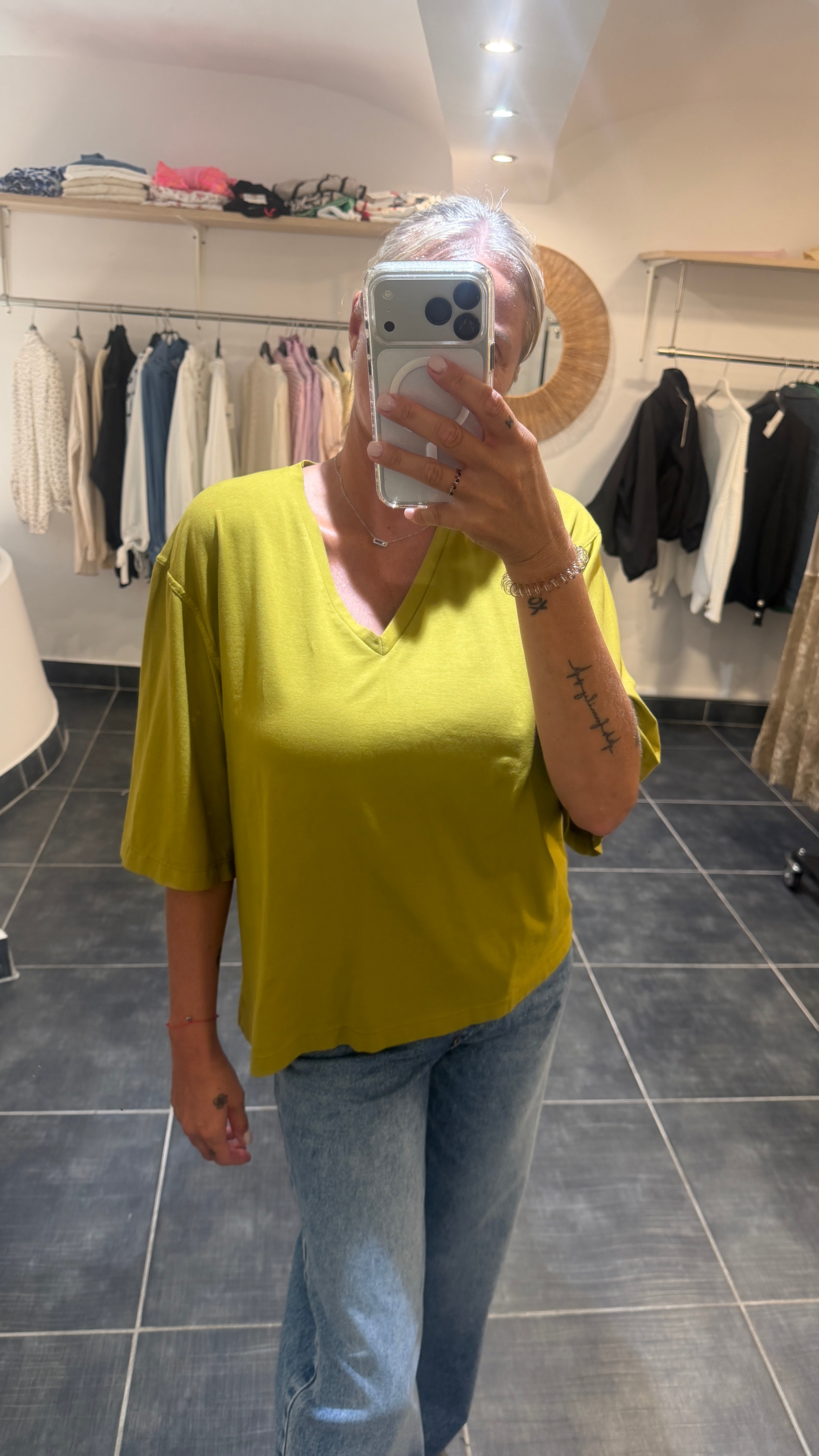 Tee-Shirt en V Oversize VADIM Vert Olive