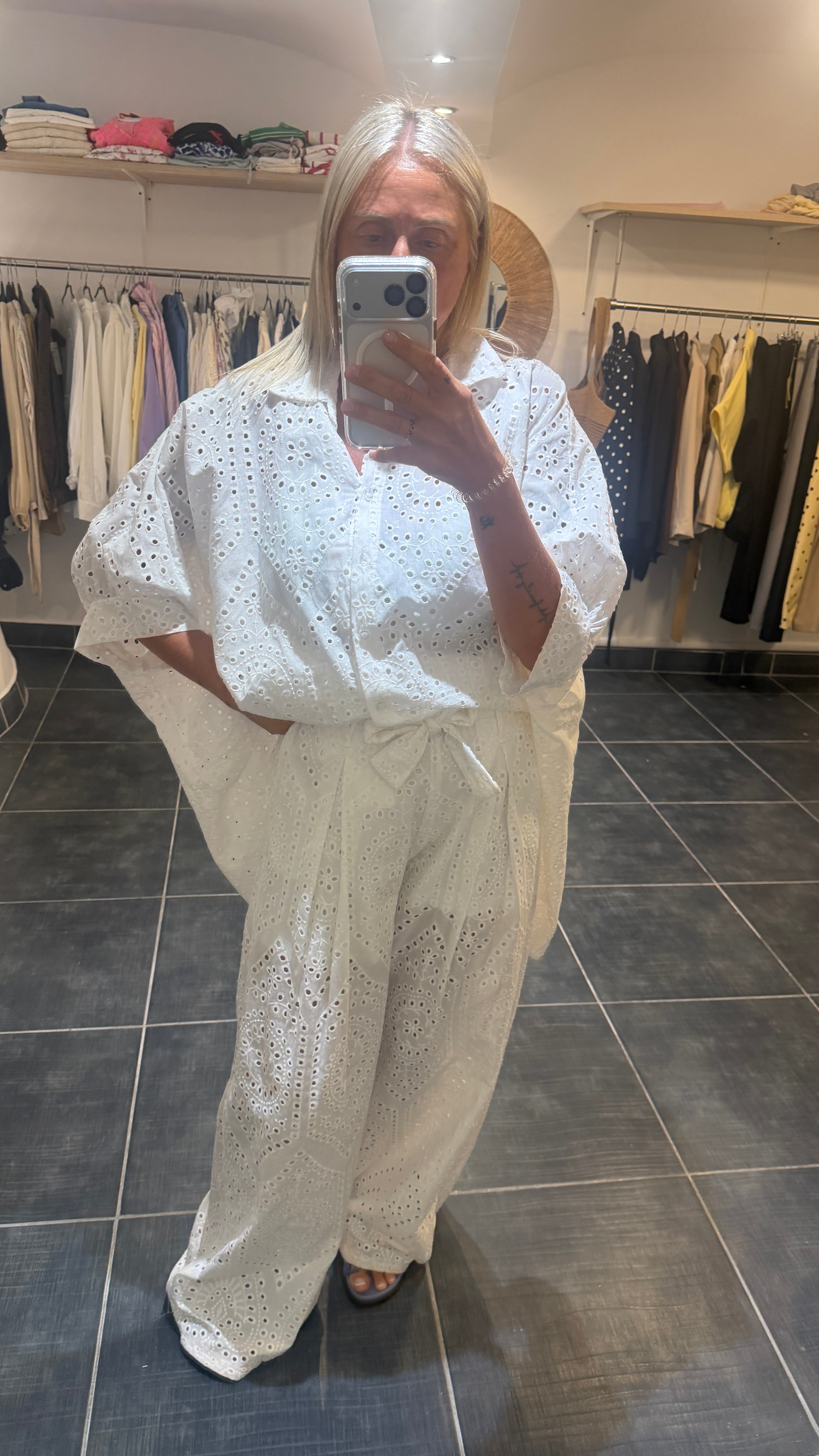 Pantalon large en broderie anglaise HENRY Blanc