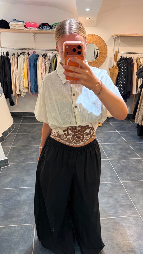 Blouse courte brodée GHJULIANA Beige