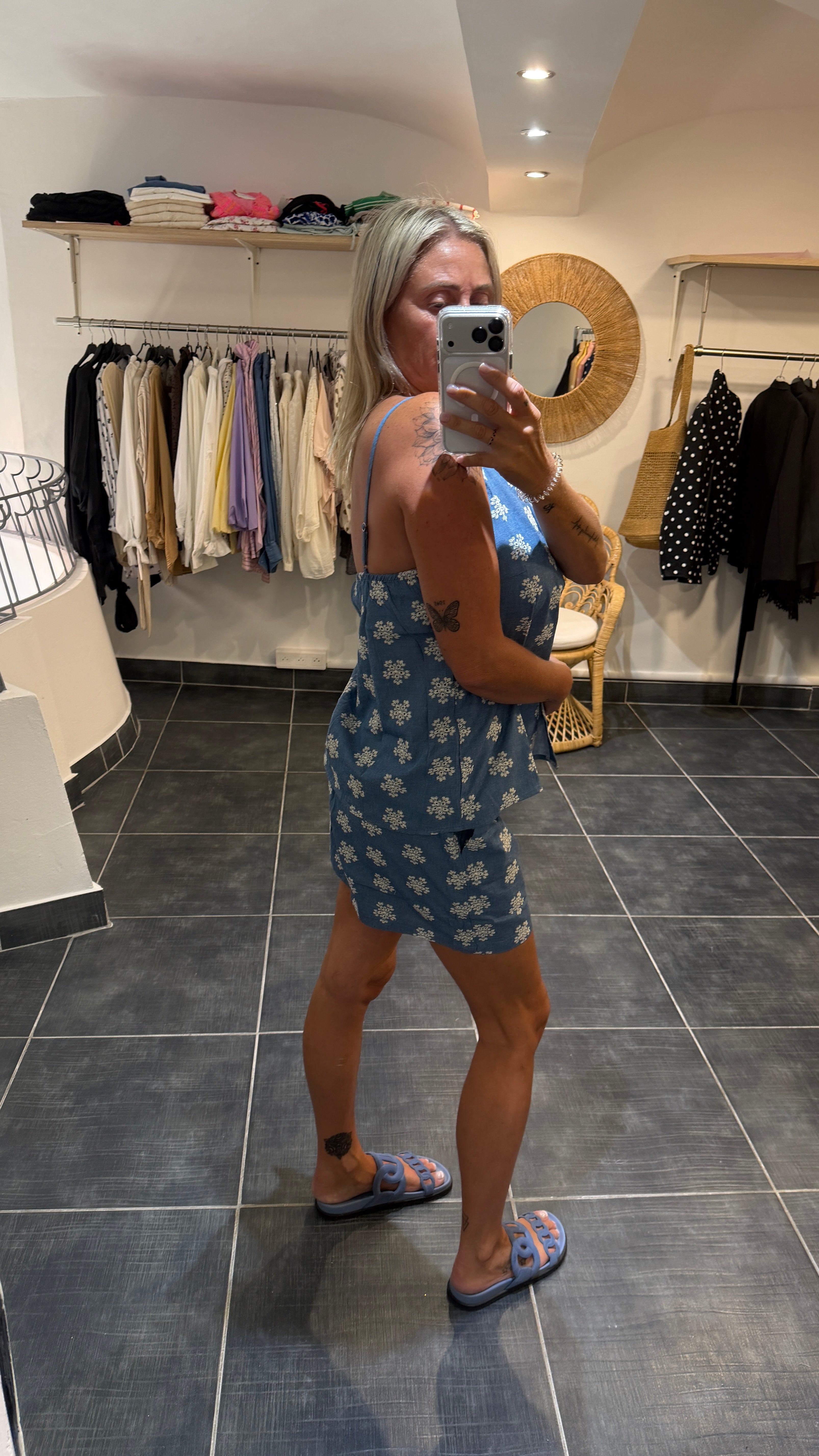 Short brodé ROSSA Bleu