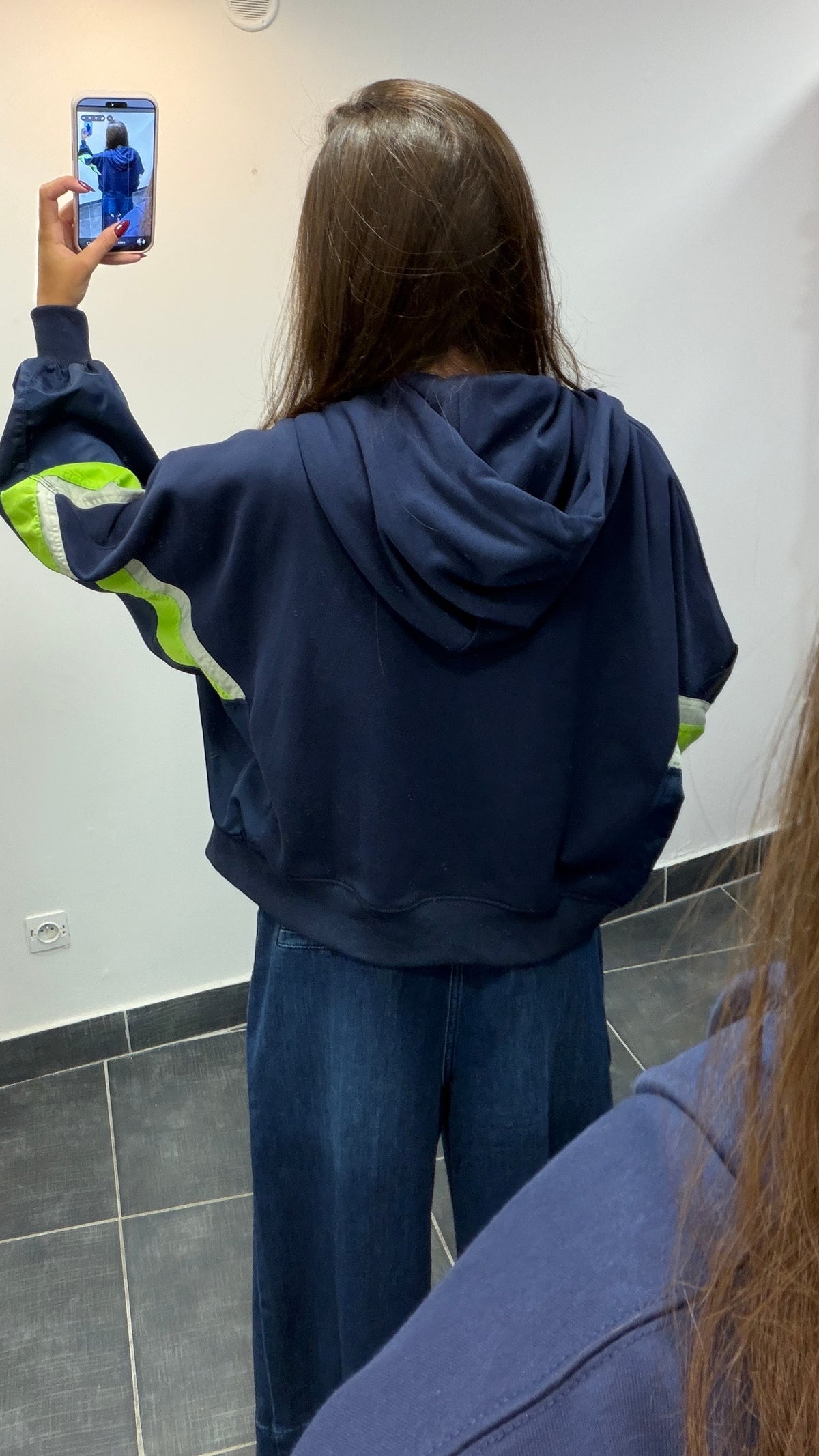 Veste à capuche courte zippée TATIANA Marine