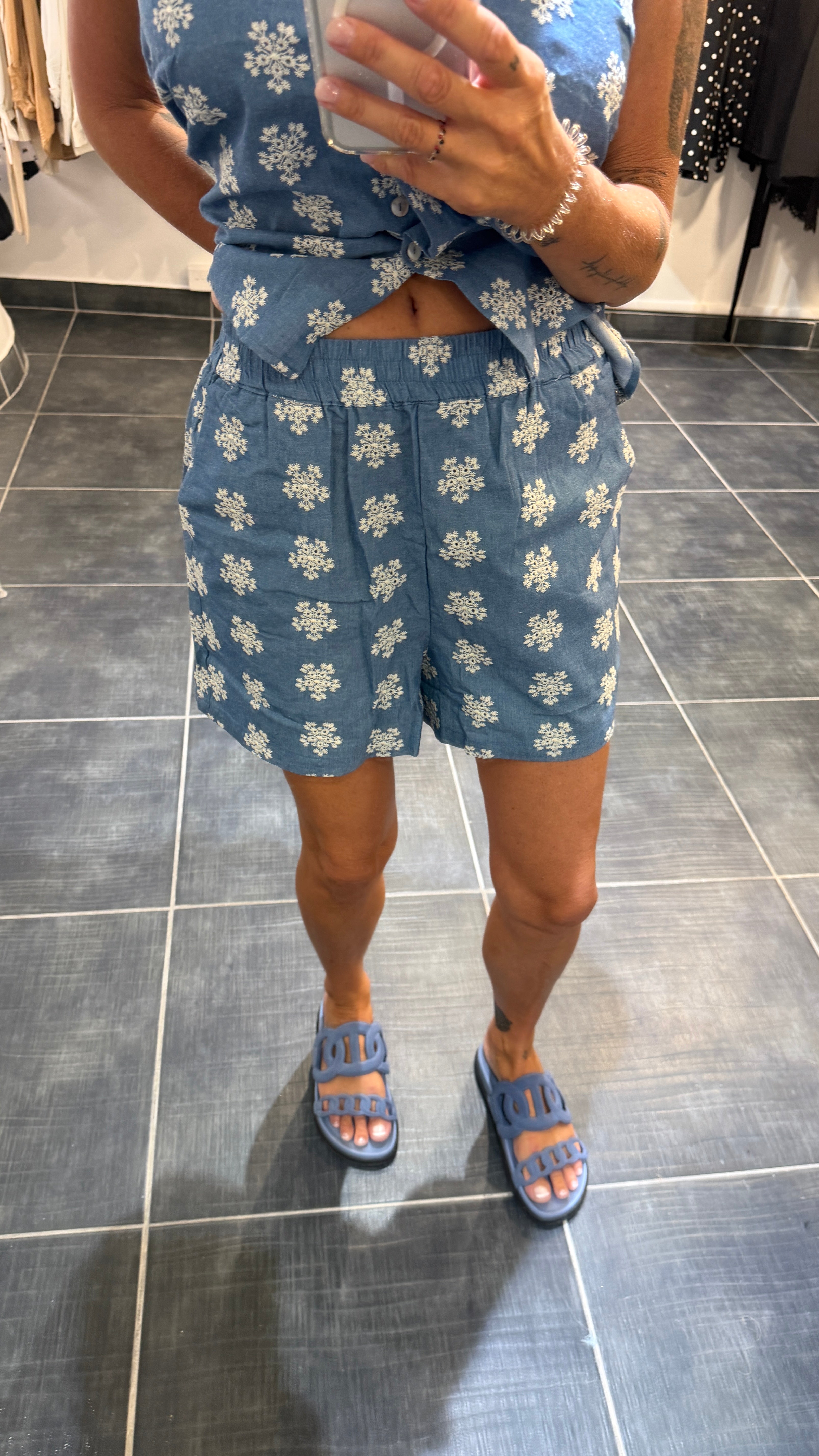 Short brodé ROSSA Bleu