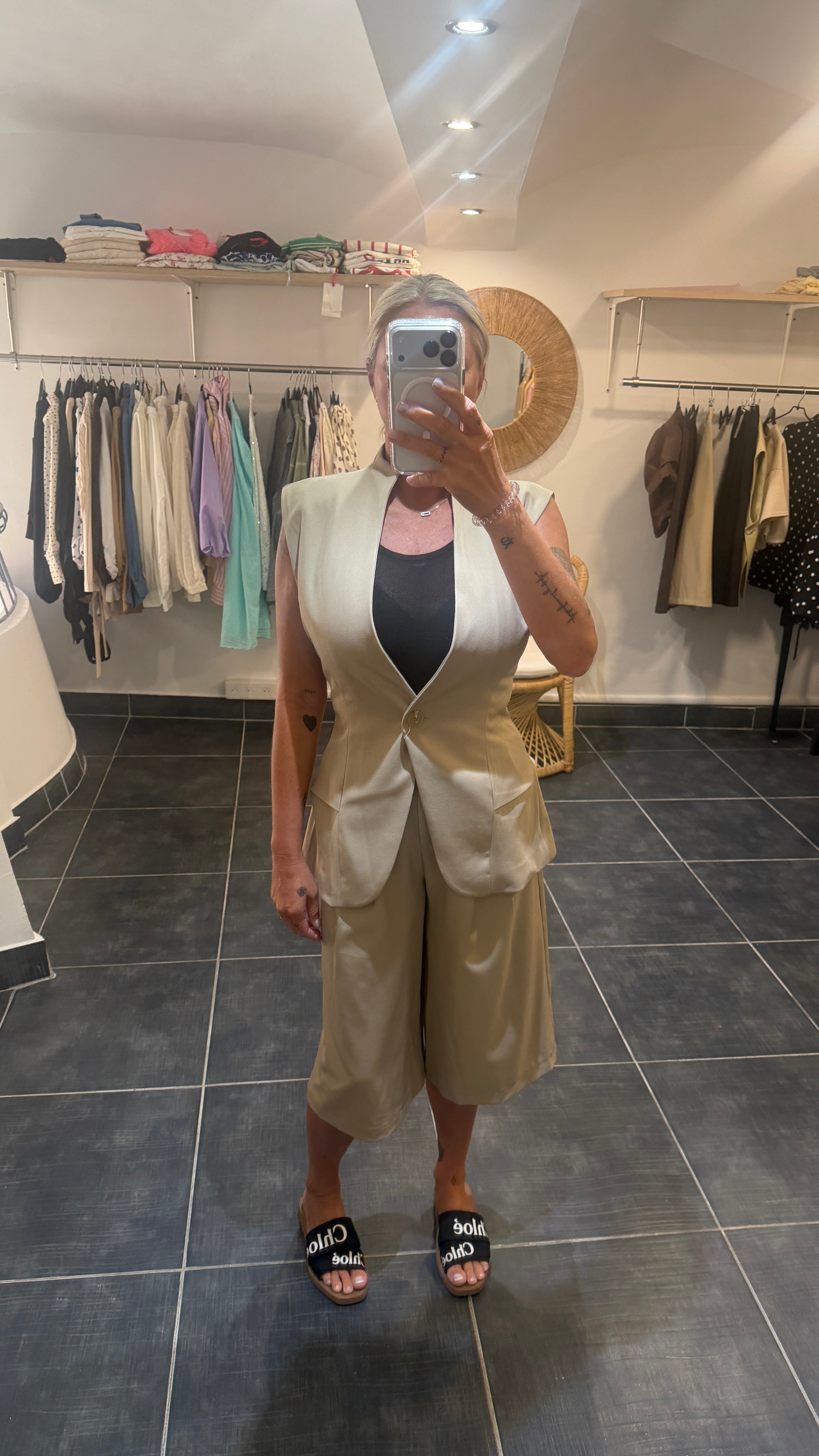 Gilet Tailleur sans manches cintré THIBO Beige