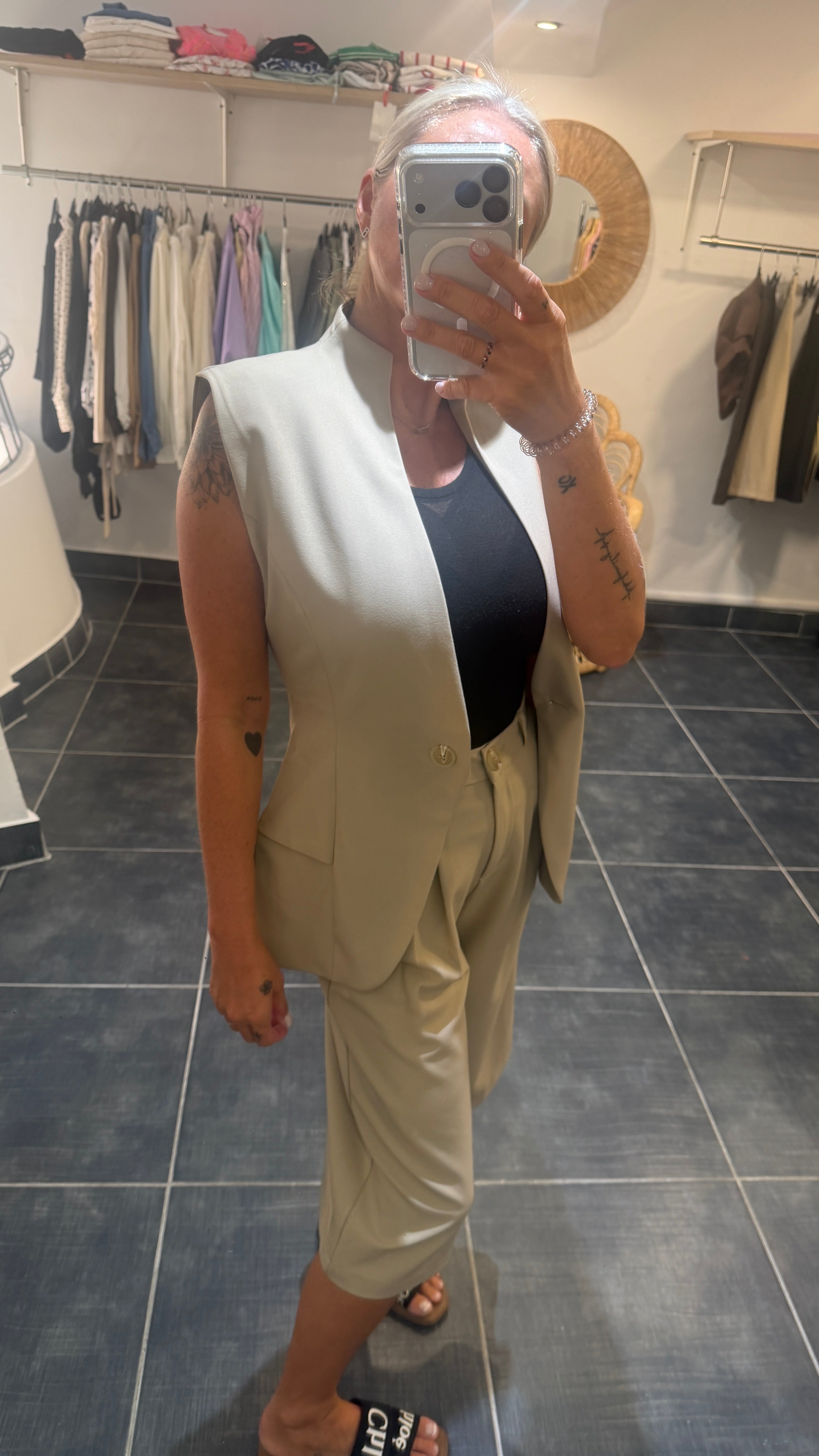 Gilet Tailleur sans manches cintré THIBO Beige