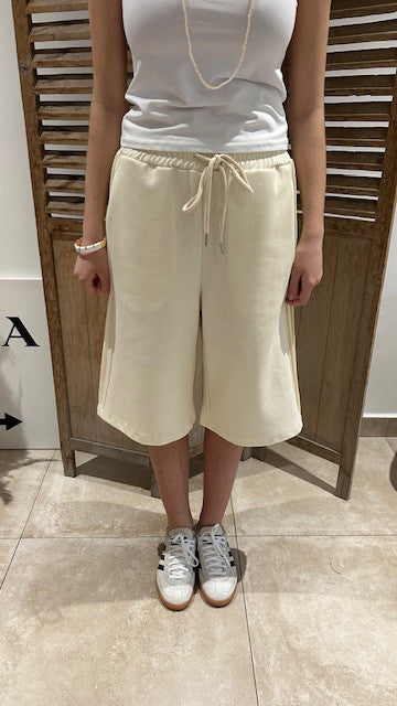 Short AARON Beige
