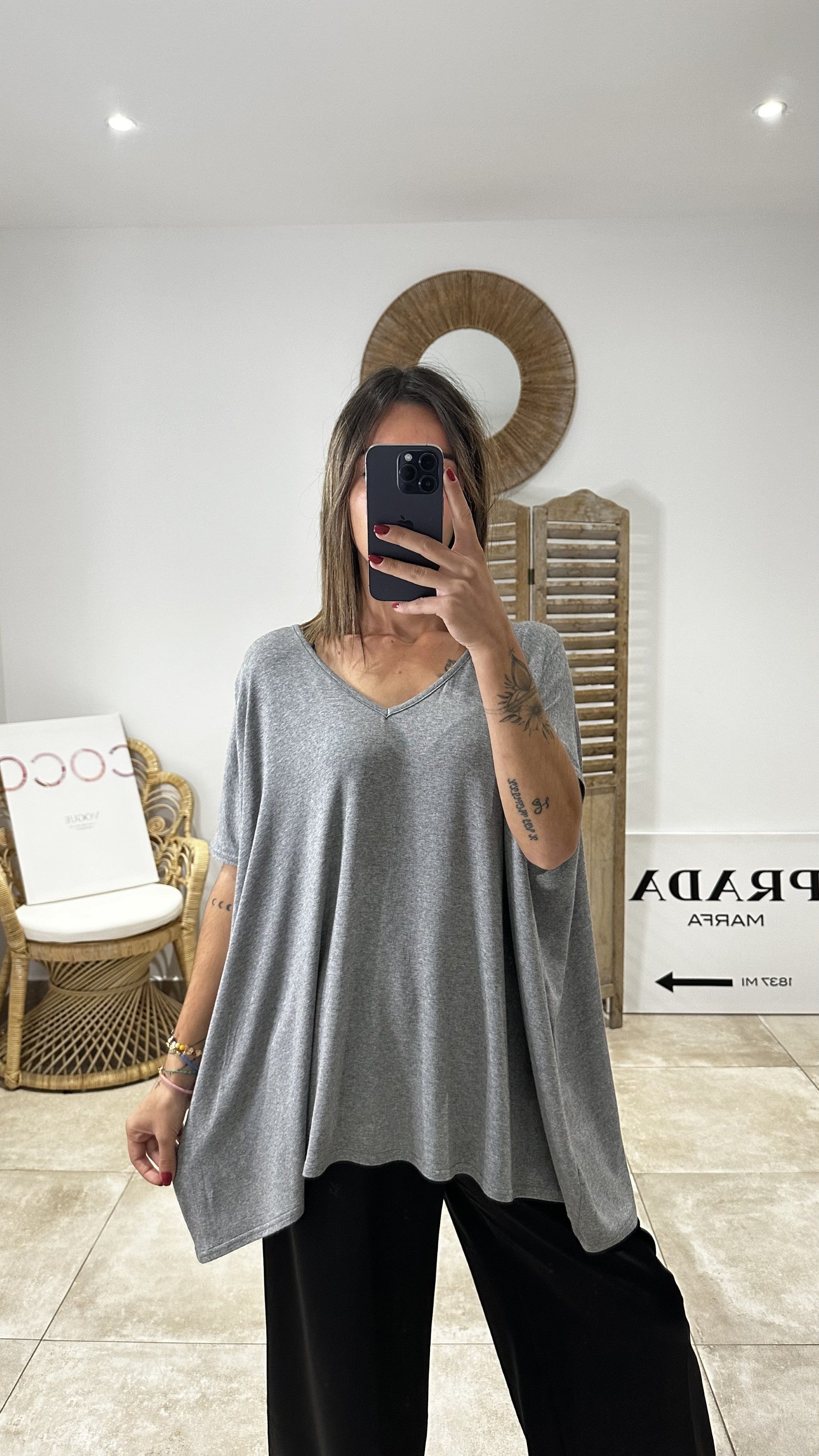 T-Shirt BYBLOS Gris