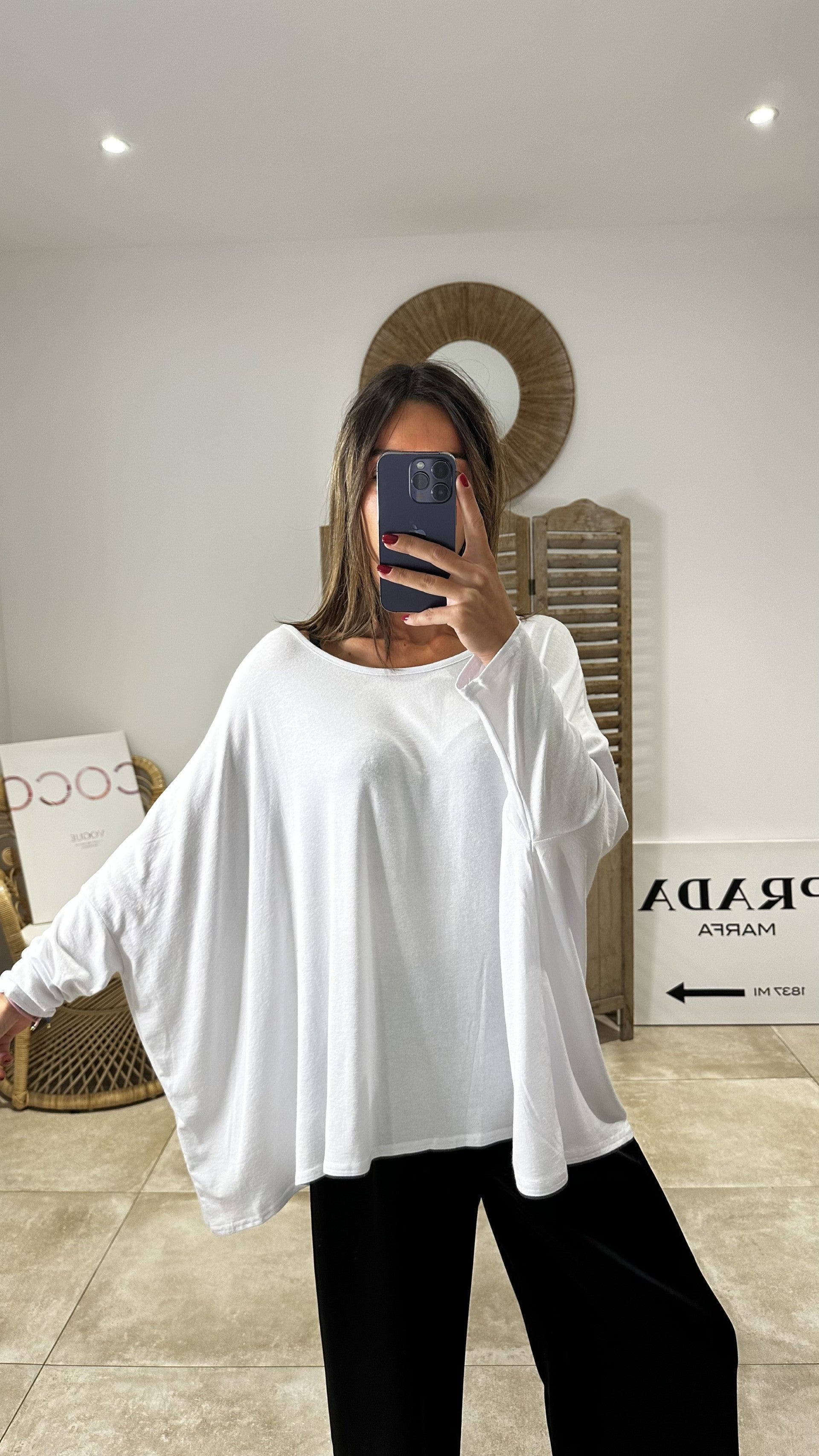 T-Shirt Over Blanc